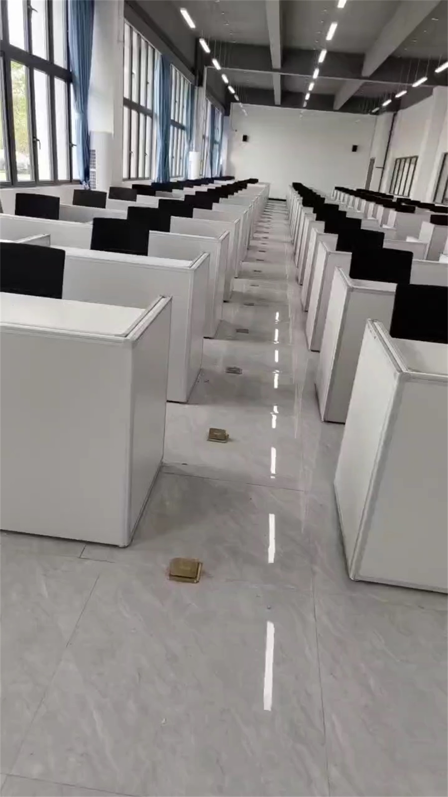 升降屏風考試桌