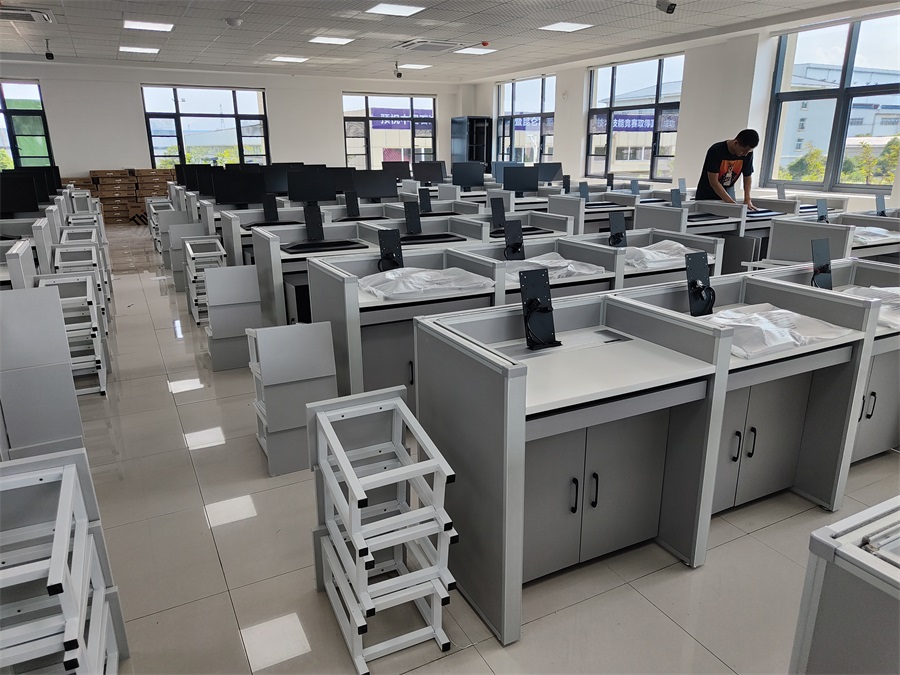 湖北省黃石市天然氣銷售公司華中職業(yè)技能實(shí)訓(xùn)基地升降屏風(fēng)培訓(xùn)室 (10)