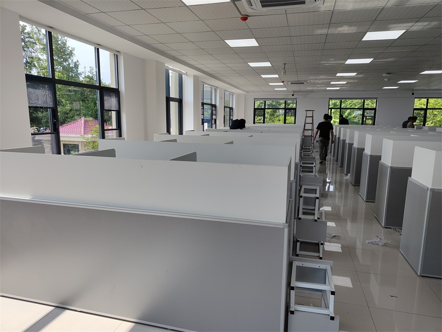 湖北省黃石市天然氣銷售公司華中職業(yè)技能實(shí)訓(xùn)基地升降屏風(fēng)培訓(xùn)室 (11)