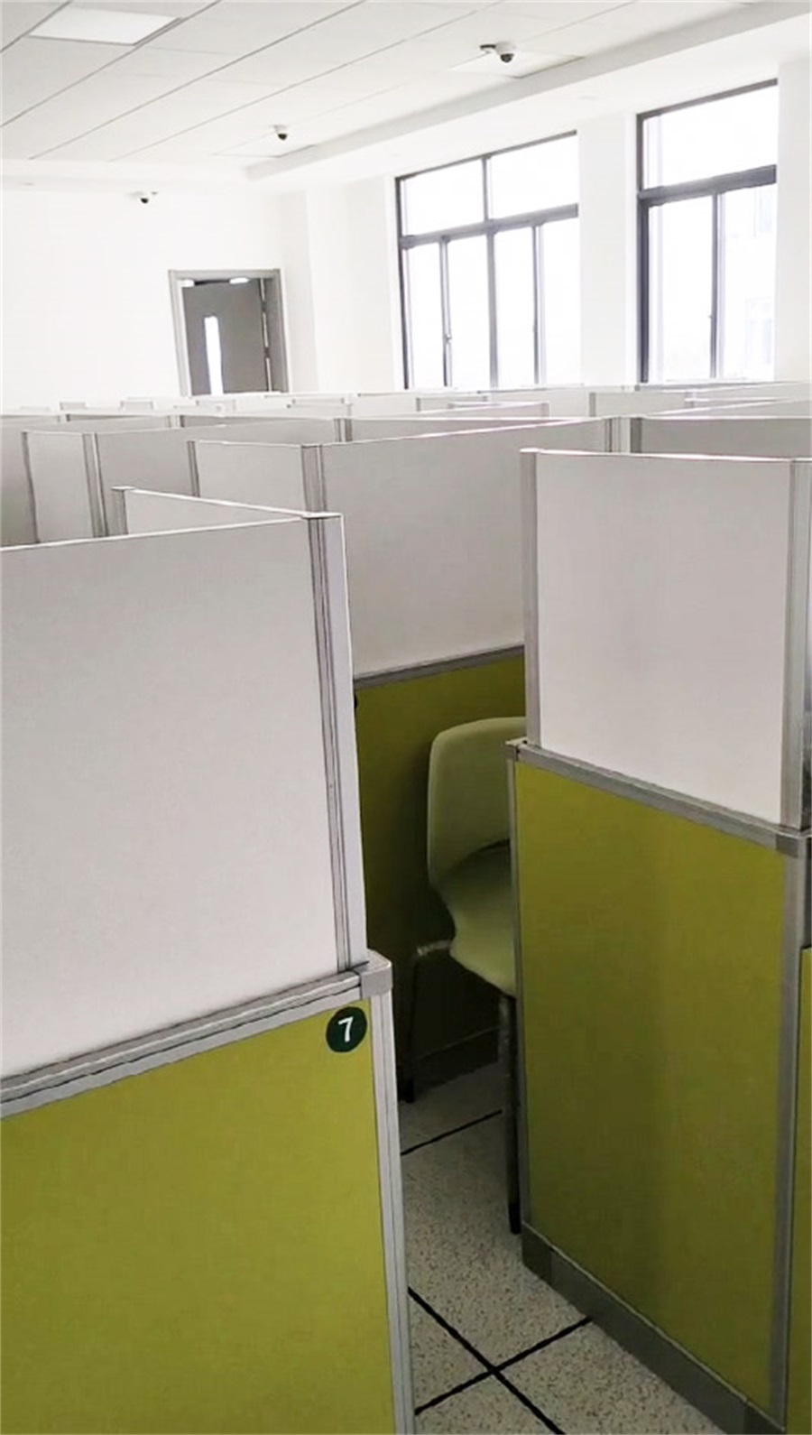 1177a25e82b64cf8ef7b2f4c987240db