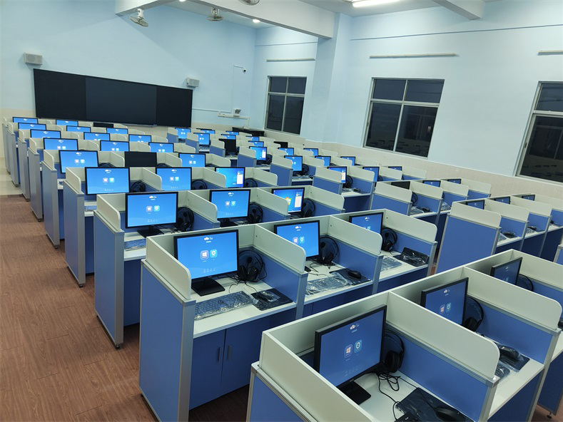 韶關市11所學校升降屏風教室順利驗收